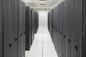ProLiant DL360 Gen11 8SFF x1 U.3 Tri-Mode Backplane Kit